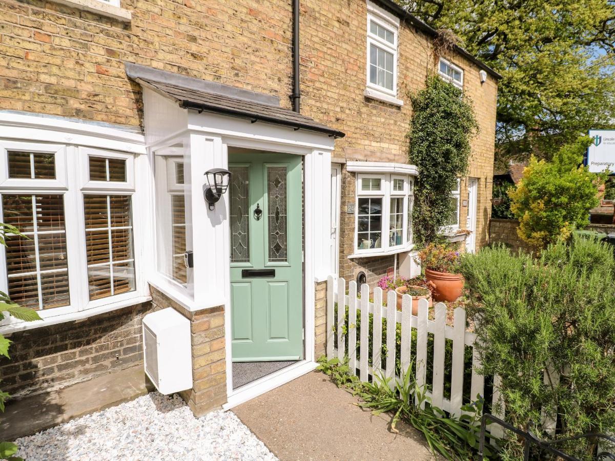 Minster Cottage Lincoln Bagian luar foto