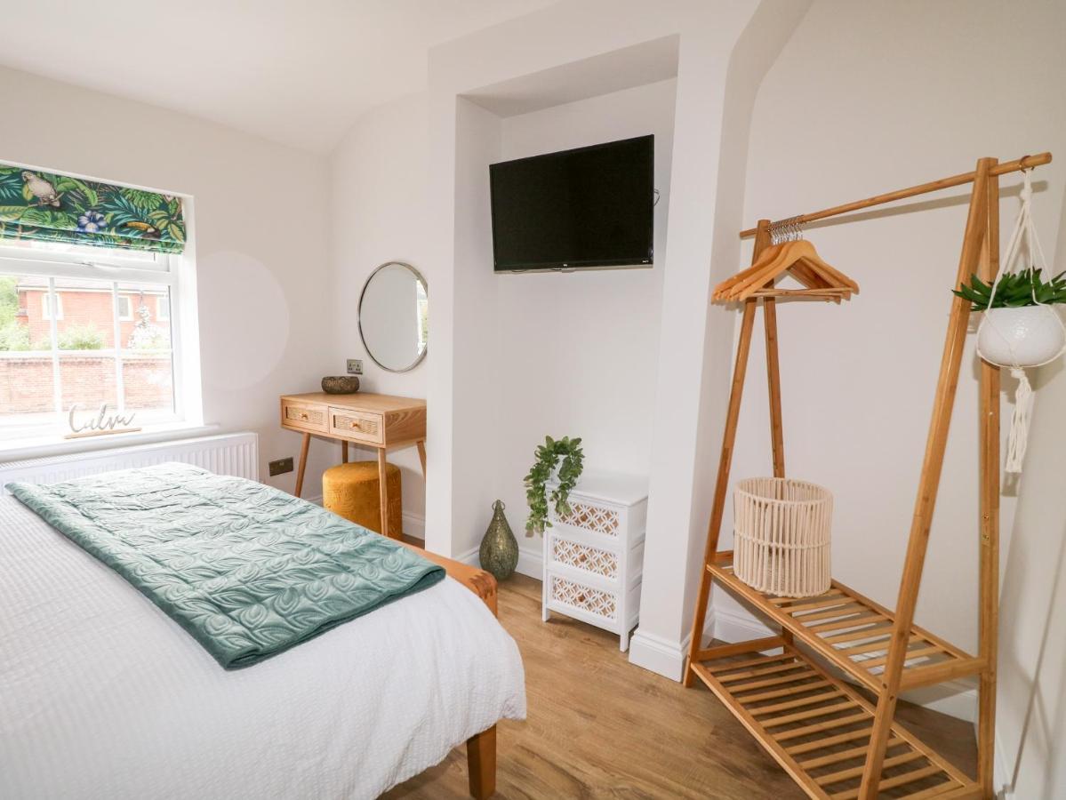 Minster Cottage Lincoln Bagian luar foto