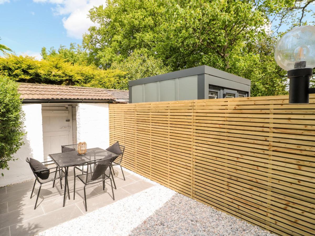 Minster Cottage Lincoln Bagian luar foto